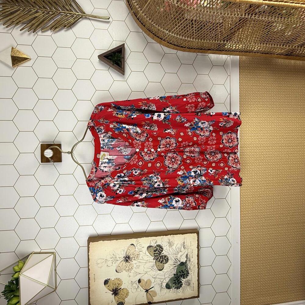 Figuerca & Flower Red Floral Button Front Long Sleeve Blouse - Size - Medium